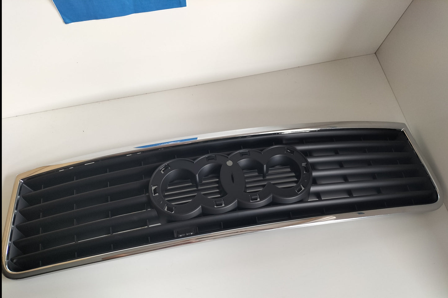 Grille Front - Tong Yang - Audi A6 1997-2005