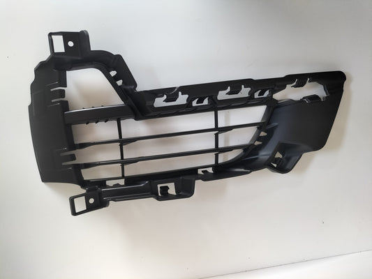 Bumper Grille - Front Right Side - Open Grille - BMW X5 F15 F85 - 2013-2018 - BM8262123