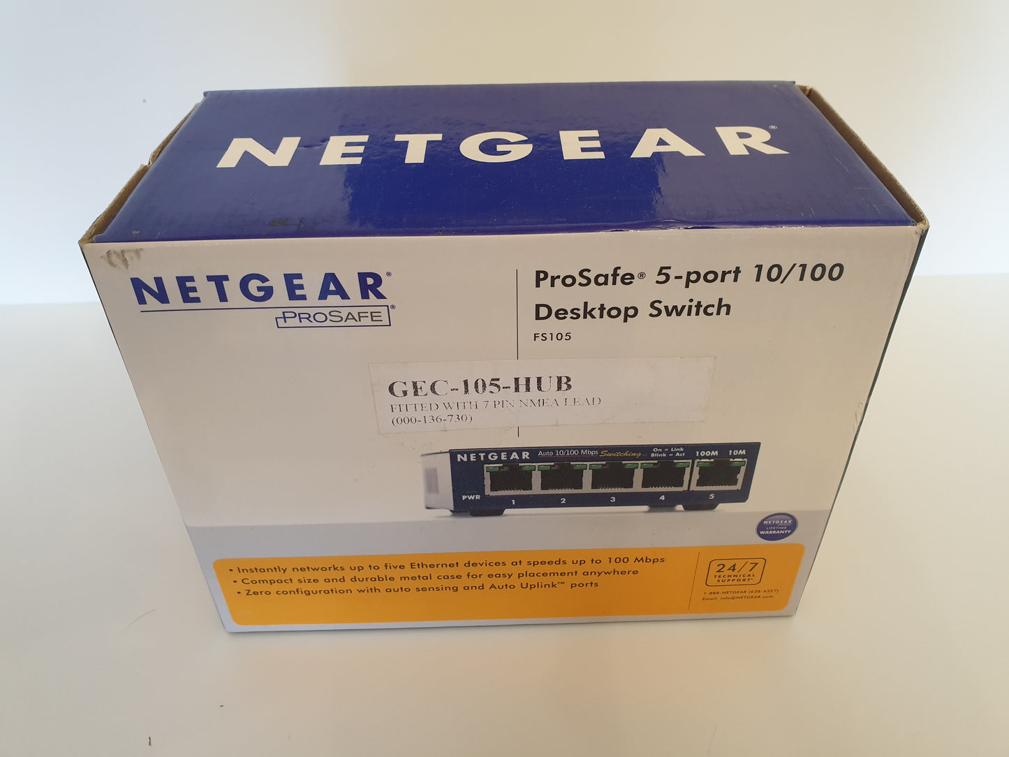 FURUNO  NETGEAR   NMEA 0183 7 Pin Cable - FS105NA - 5-Port 10/100Base-TX Fast Ethernet Switch