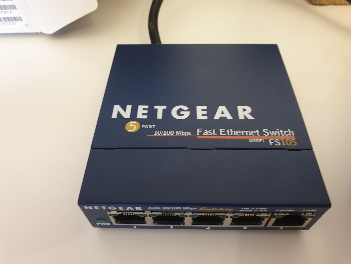 FURUNO  NETGEAR   NMEA 0183 7 Pin Cable - FS105NA - 5-Port 10/100Base-TX Fast Ethernet Switch
