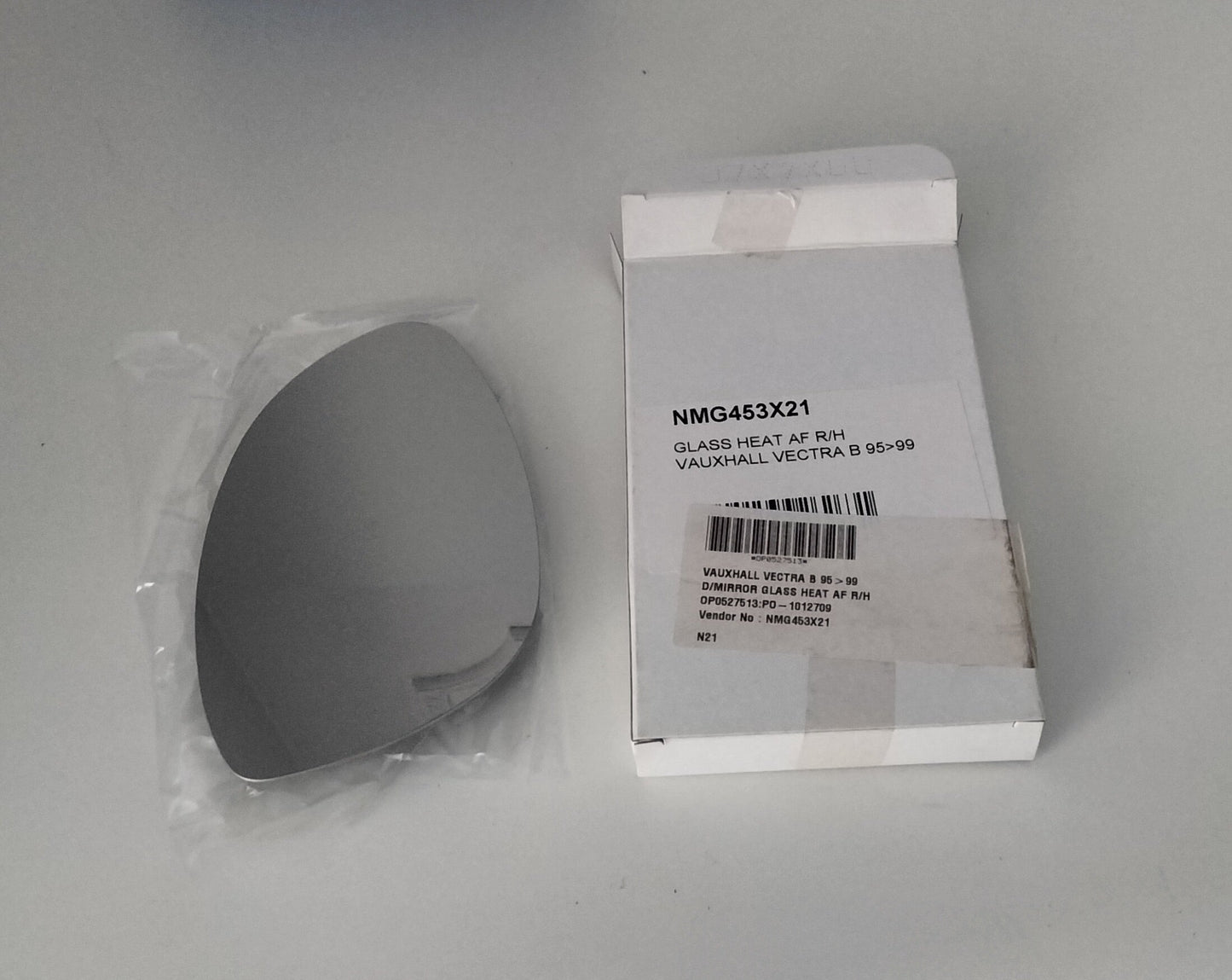 Wing Mirror Glass - Vauxhall Vectra B 1995-1999 - Heated AF R/H - NMG453X21