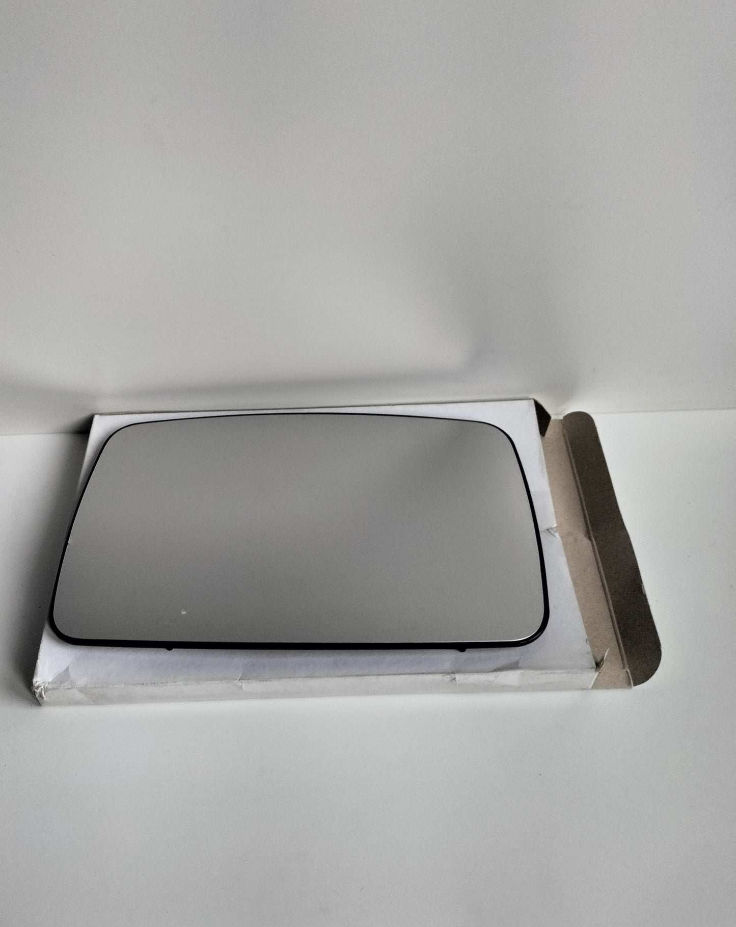 Wing Mirror Glass - Mercedes Sprinter 1995-2006 - CV R/H - ME9157503: PO - 1012709 NMG283X50