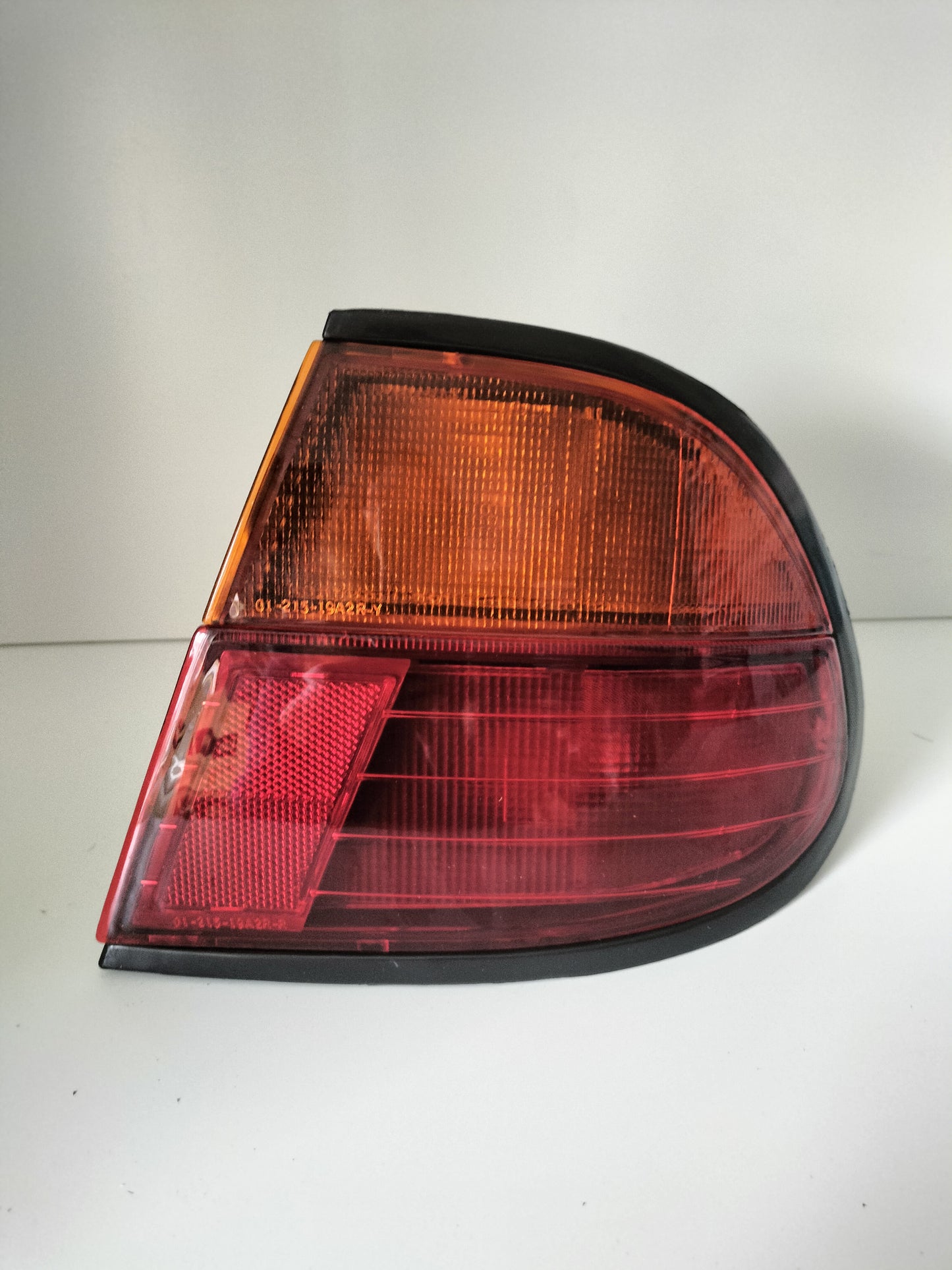 Tail Lamp Assy - Lucid - Pulsar 4D 1995 - R/H - 215-19A2R-A