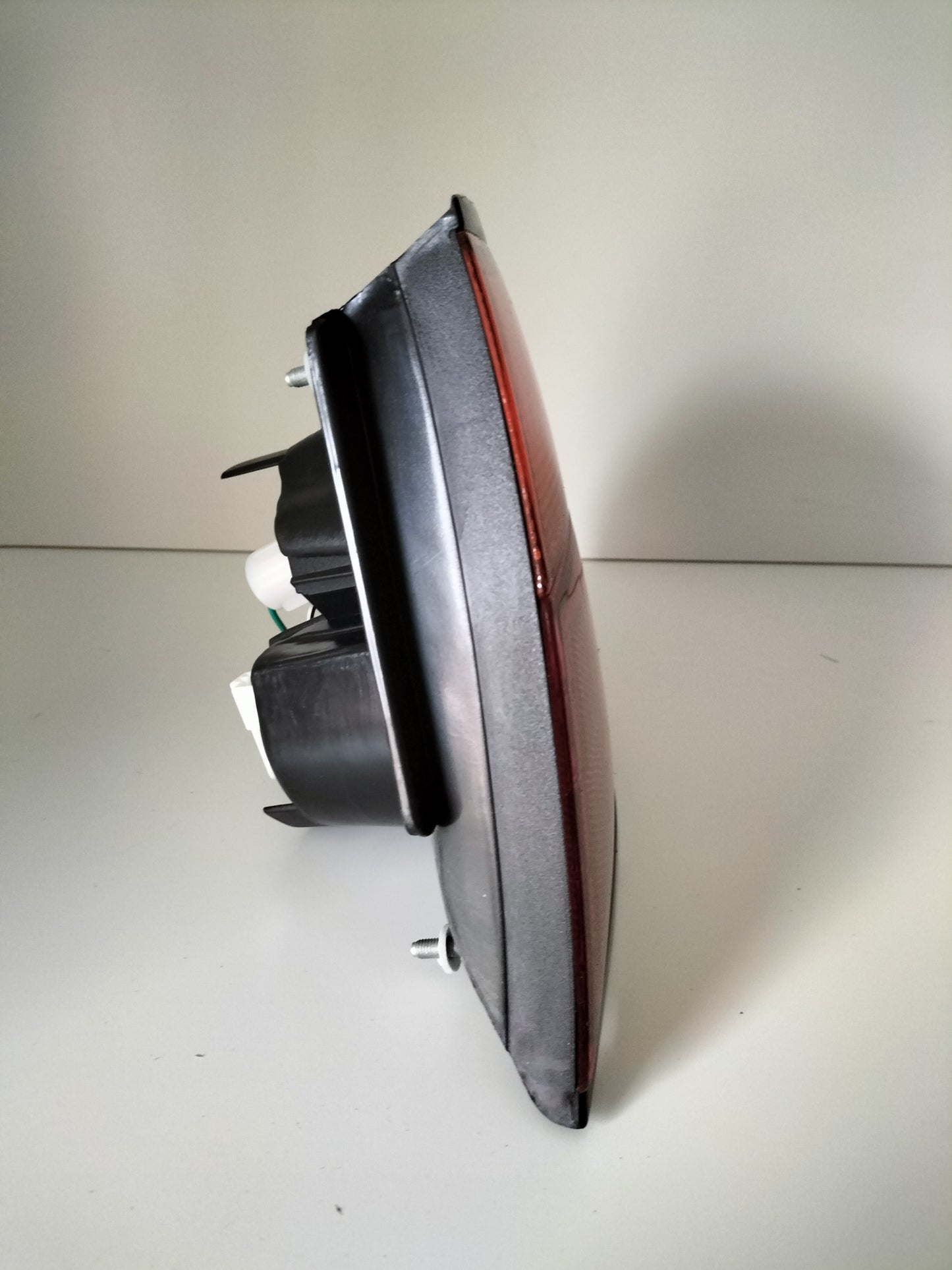 Tail Lamp Assy - Lucid - Pulsar 4D 1995 - R/H - 215-19A2R-A