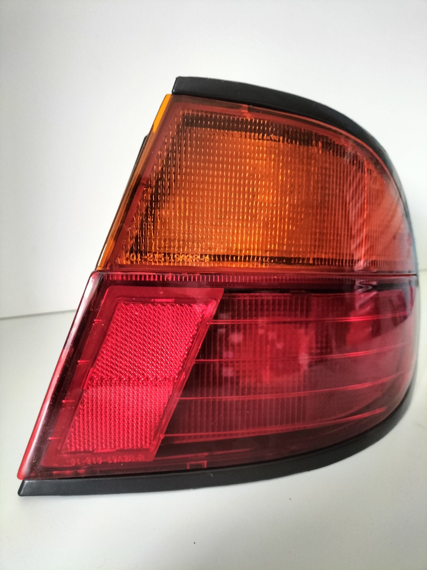 Tail Lamp Assy - Lucid - Pulsar 4D 1995 - R/H - 215-19A2R-A